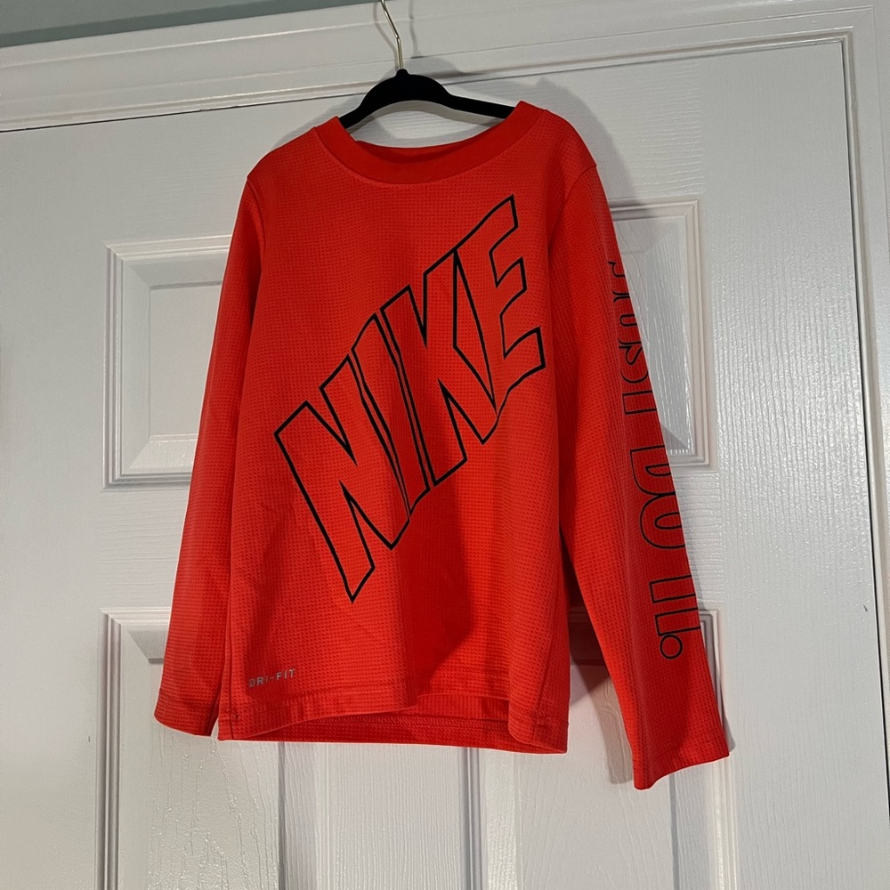 Boys Nike Dri Fit size 7 shirt